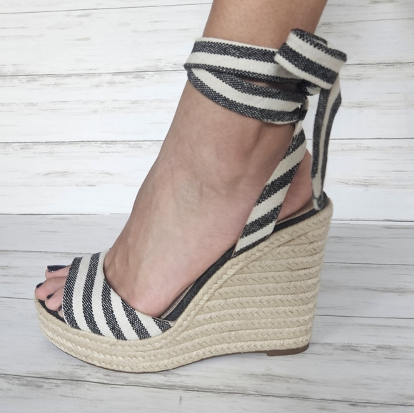 ALDO Anilmalia wedge sandal - Picture 3 of 11